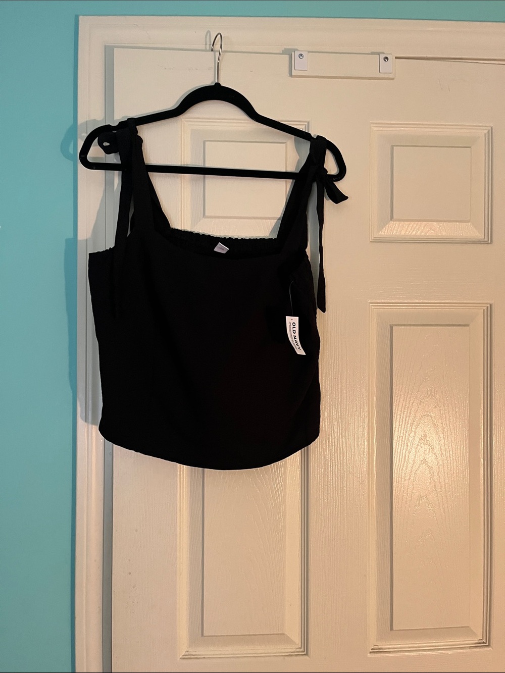 Old Navy Black Tie-Shoulder Camisole